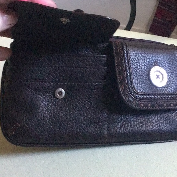 Brighton vintage wristlet wallet. Brown pockets and zippers NWOT - Picture 4 of 10